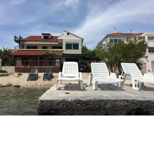Apartment Zdene