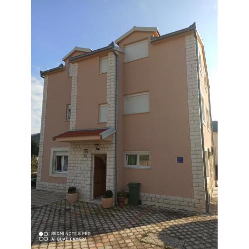 Apartments Ana