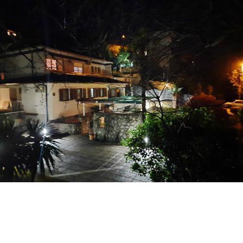 Apartments Anagora I