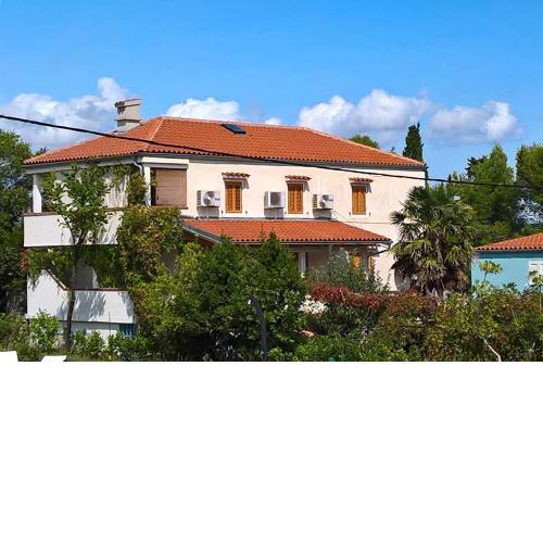 Apartments and rooms with parking space Nerezine, Losinj - 8049