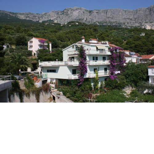 Apartments and rooms with parking space Podgora, Makarska - 6706