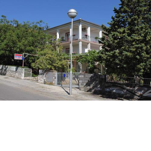 Apartments and rooms with parking space Selce, Crikvenica - 2379