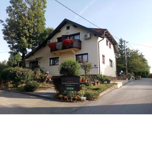 Apartments and rooms with parking space Seliste Dreznicko, Plitvice - 14671