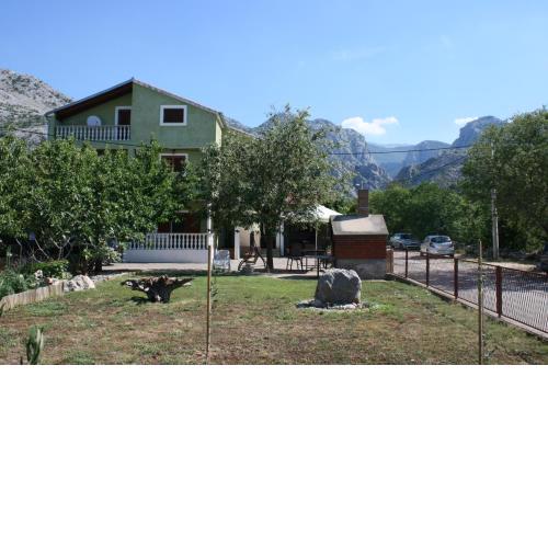 Apartments and rooms with parking space Starigrad, Paklenica - 6606