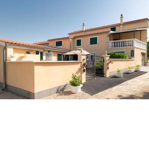 Apartments Anđela