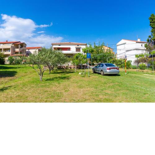 Apartments Anica F