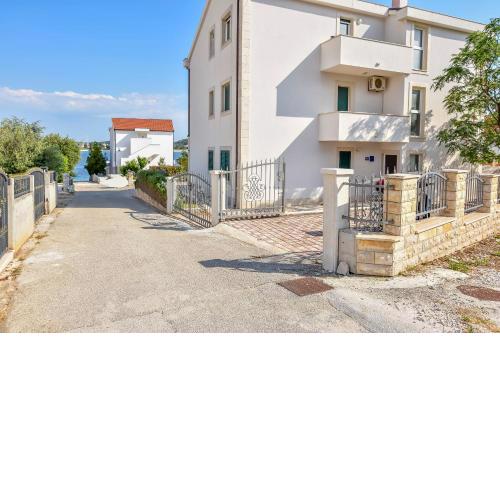 Apartments Anka