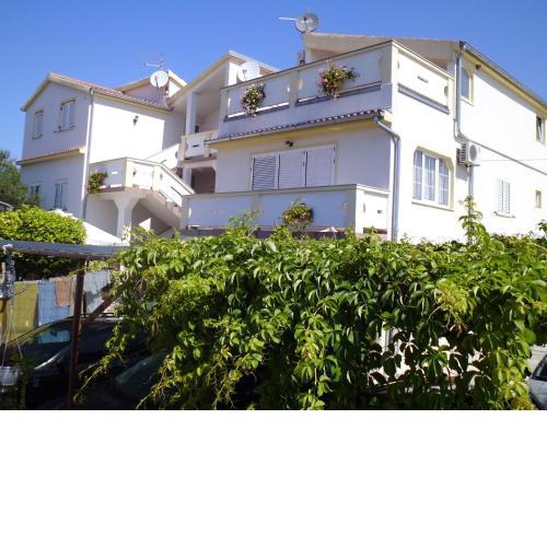 Apartments Ante - with parking