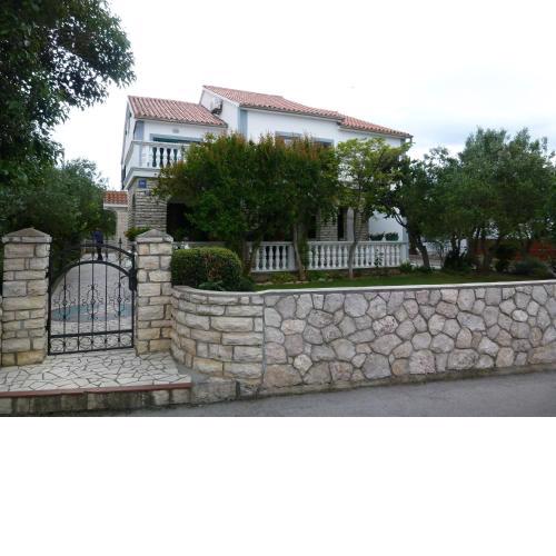 Apartments Bilava