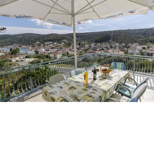 Apartments Bilo