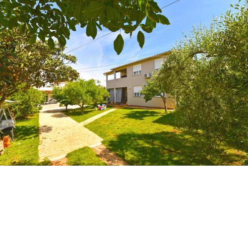Apartments Blue 611