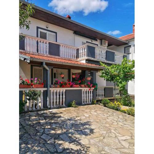 Apartments Bor