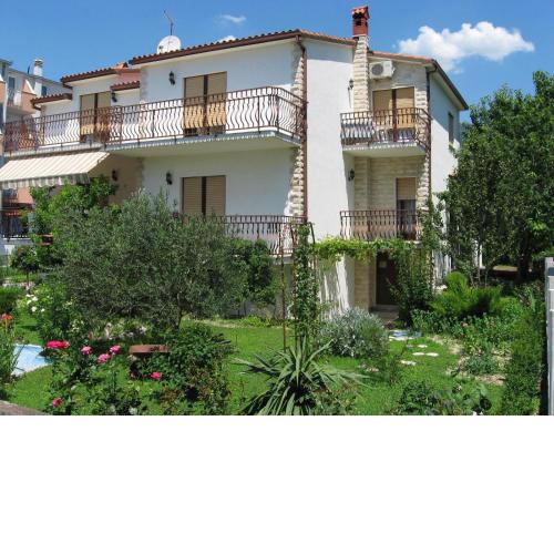 Apartments Bozana