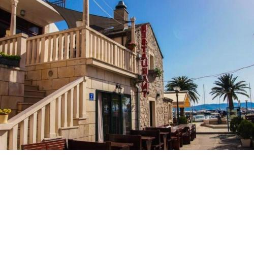 Apartments by the sea Baska Voda, Makarska - 12714