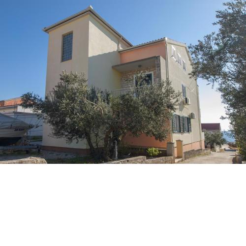 Apartments by the sea Brodarica, Sibenik - 5736