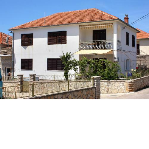 Apartments by the sea Jezera, Murter - 5074