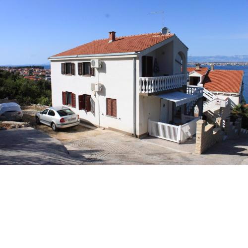 Apartments by the sea Kali, Ugljan - 8202