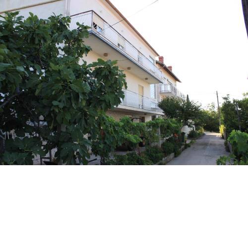 Apartments by the sea Kali, Ugljan - 8203