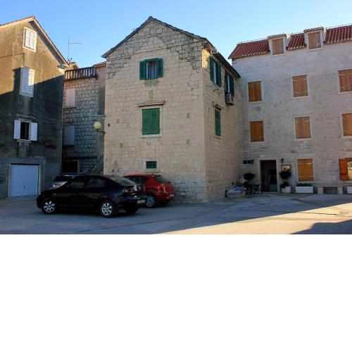 Apartments by the sea Kastel Stafilic, Kastela - 8678