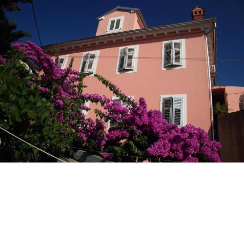 Apartments by the sea Mali Losinj (Losinj) - 12634