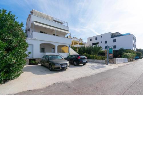 Apartments by the sea Mandre, Pag - 4093
