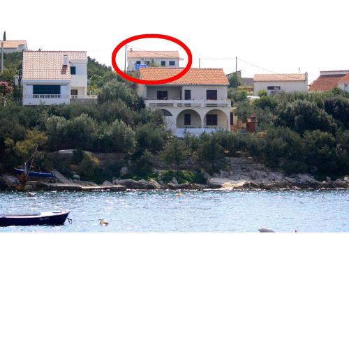 Apartments by the sea Maslinica, Solta - 776
