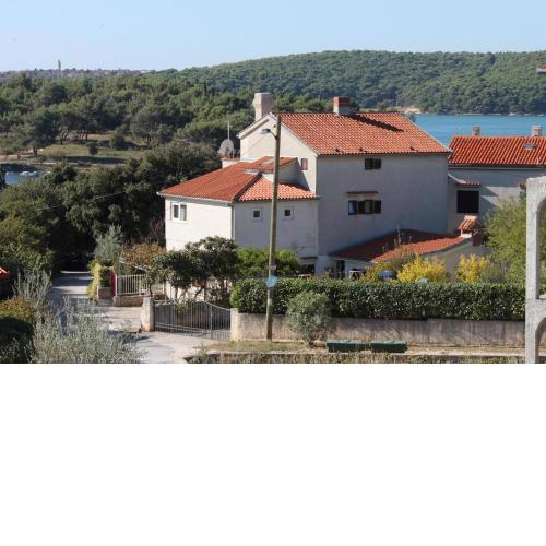 Apartments by the sea Medulin - 2253