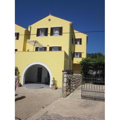 Apartments by the sea Nerezine, Losinj - 15778