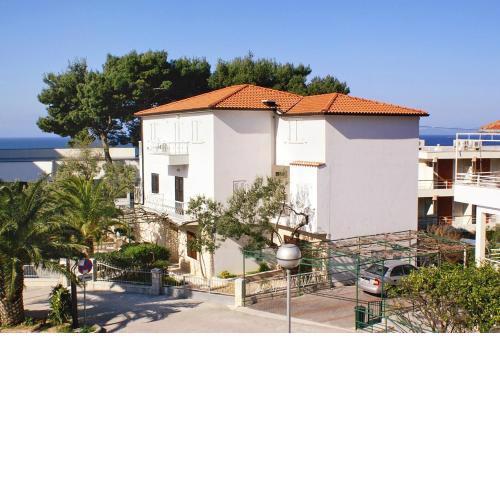 Apartments by the sea Podgora, Makarska - 4330
