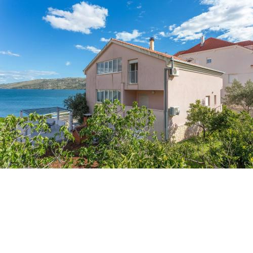 Apartments by the sea Poljica, Trogir - 19316
