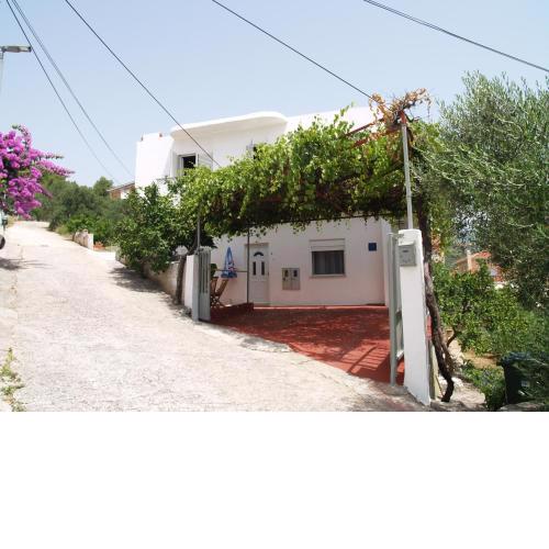 Apartments by the sea Poljica, Trogir - 6019
