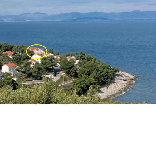 Apartments by the sea Postira, Brac - 3244