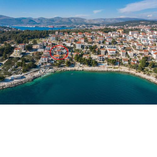 Apartments by the sea Rastici, Ciovo - 19246