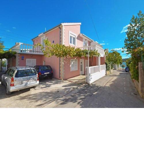 Apartments by the sea Rogoznica - 12246