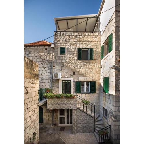 Apartments by the sea Stobrec, Split - 16352