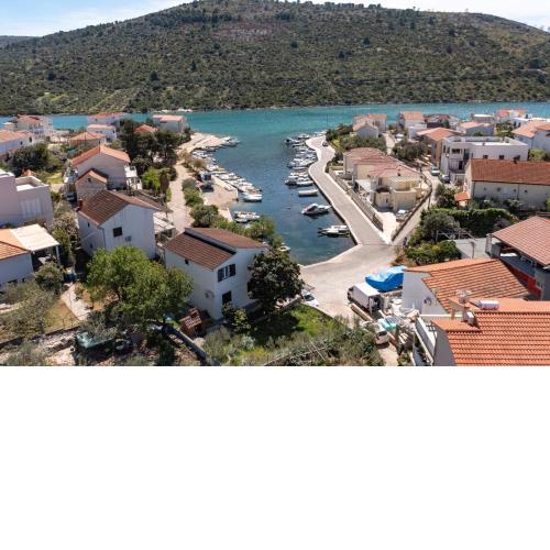 Apartments by the sea Stupin Celine, Rogoznica - 4264