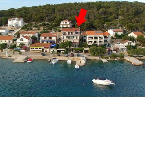 Apartments by the sea Tisno, Murter - 3224