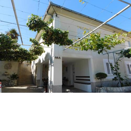 Apartments by the sea Trogir - 15517
