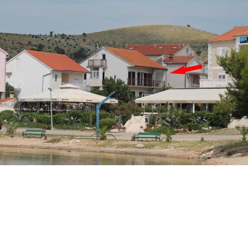 Apartments by the sea Zaboric, Sibenik - 2190