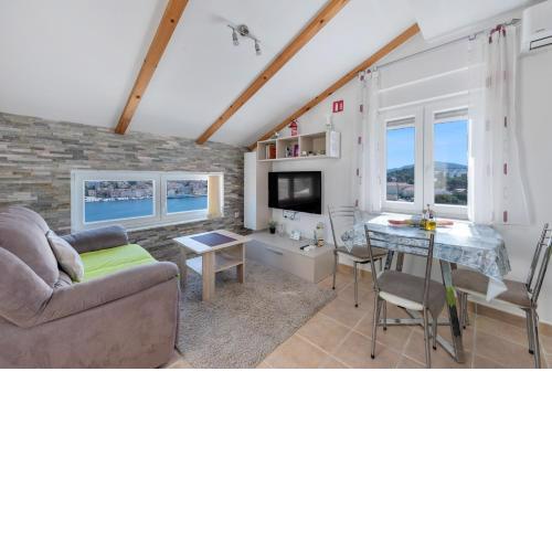 Apartments Čikat Mali Lošinj