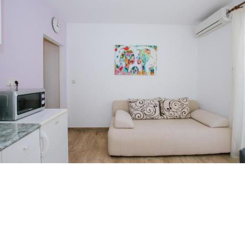 Apartments Civadelić