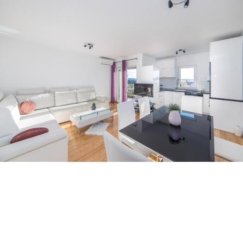 Apartments Crystal