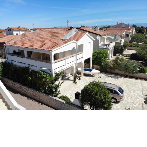 Apartments Davorka