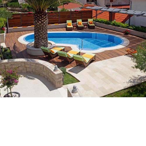Apartments Diana - NEW heated pool