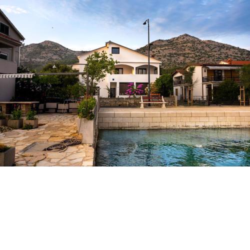 Apartments Dida Šime