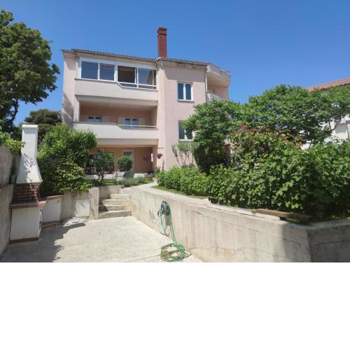 Apartments Dijana