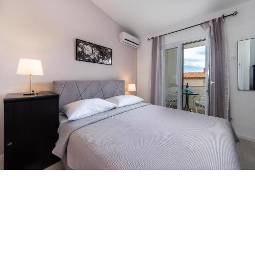 Apartments Divna