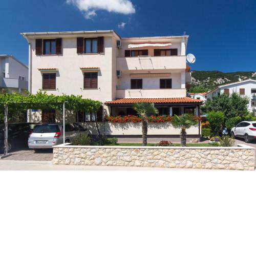 Apartments Dujmovic Ivo 1