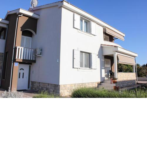 Apartments Elvira