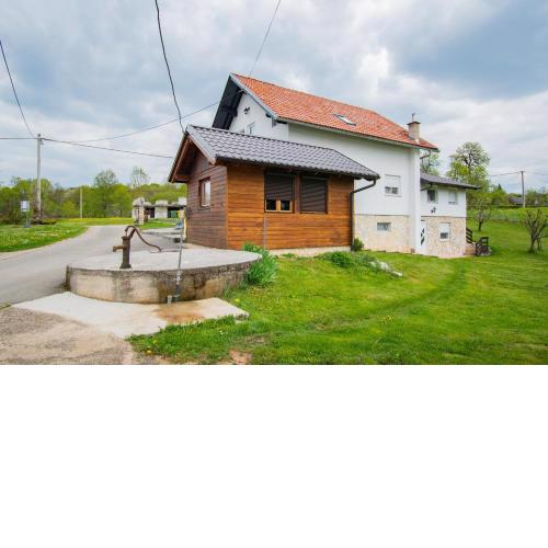 Apartments for families with children Lipovaca, Plitvice - 19450
